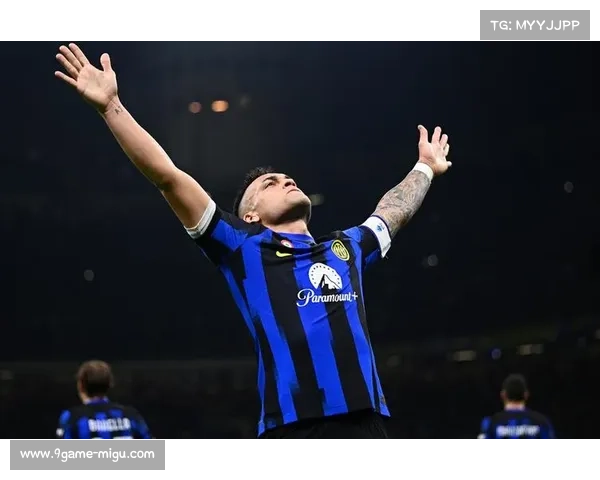 国际米兰客战克雷莫纳半场1-0，劳塔罗早期头球破门